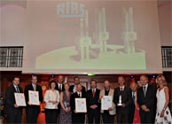 08-awardwinners.jpg