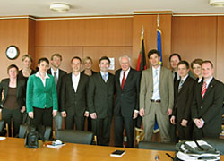09-Uspring1.jpg