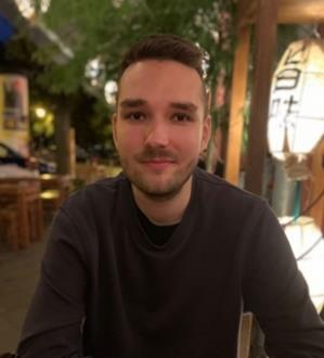 Seite2Bild44858192