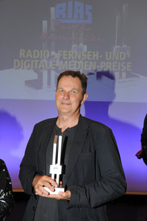 http://riasberlin.org/wp-content/uploads/MAIN/Awards/2016/16-Awards-09.jpg