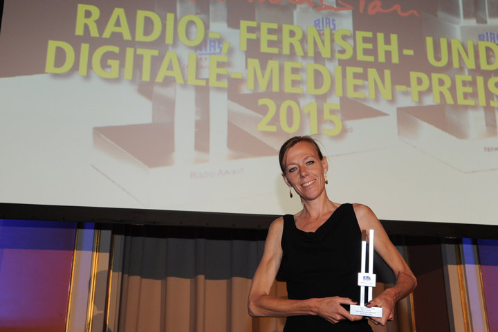 http://riasberlin.org/wp-content/uploads/MEDIA_2015/81_June_12_2015/15-awards-08.jpg