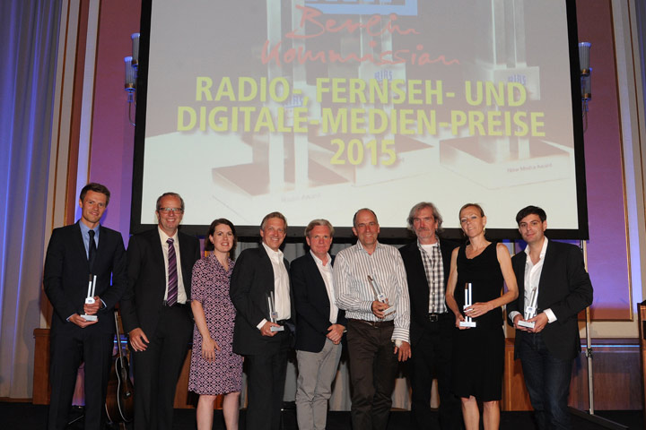 http://riasberlin.org/wp-content/uploads/MEDIA_2015/81_June_12_2015/15-awards-10.jpg